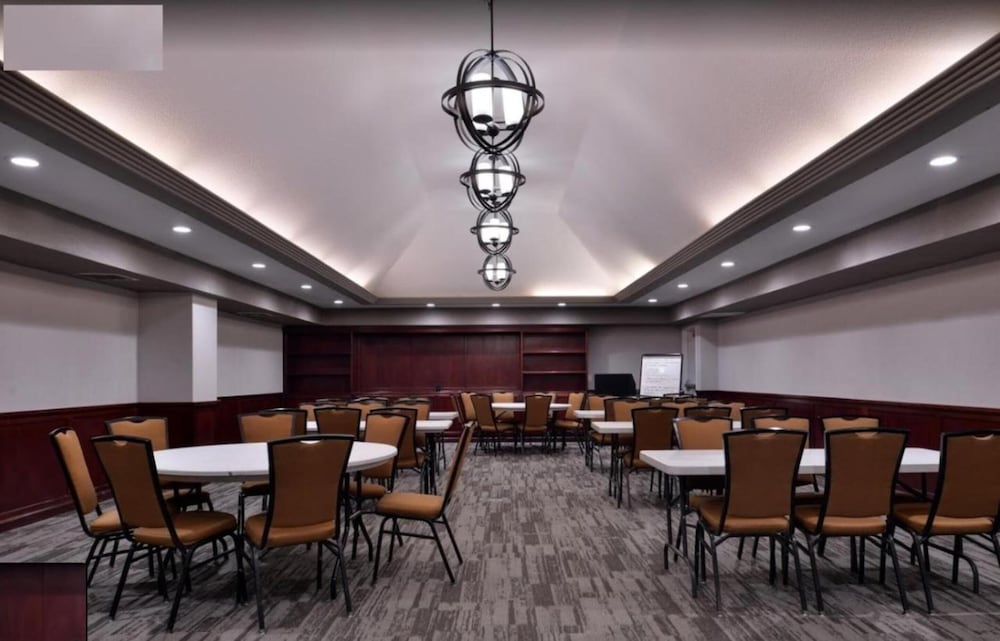 meeting & event spaces