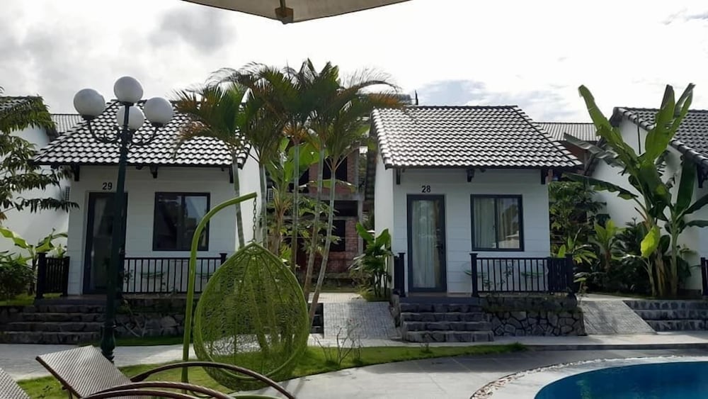 Rum Bungalow Resort Phu Quoc