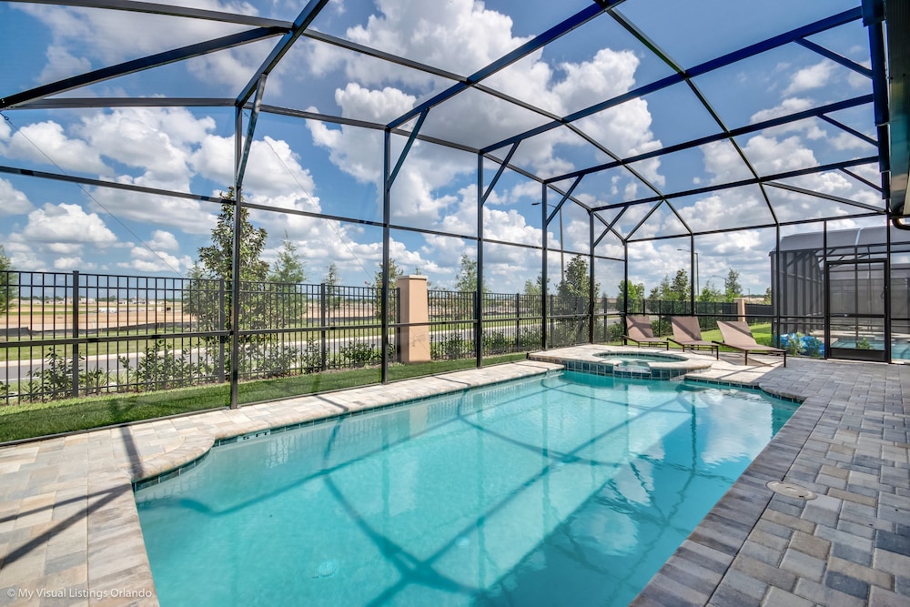 H9063 Brand New 9b6.5b Poolvilla Minutes to Disney - Image 2