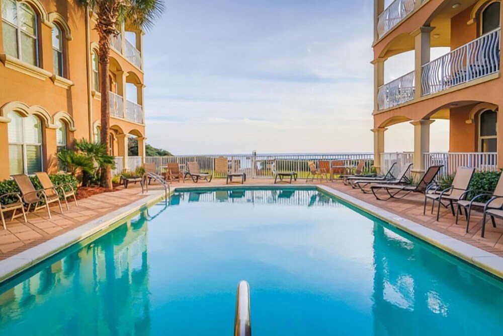 30A Monterey Place 3 Bd Holiday Home by Five Star Properties