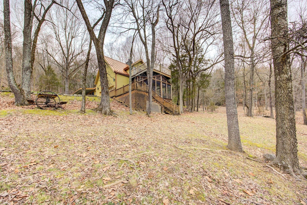 Secluded Beaver Lake Cabin w/ Private Dock!