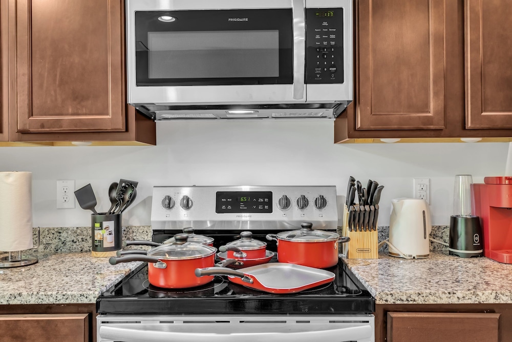 King 3BR Townhouse Mins to Cary NC State