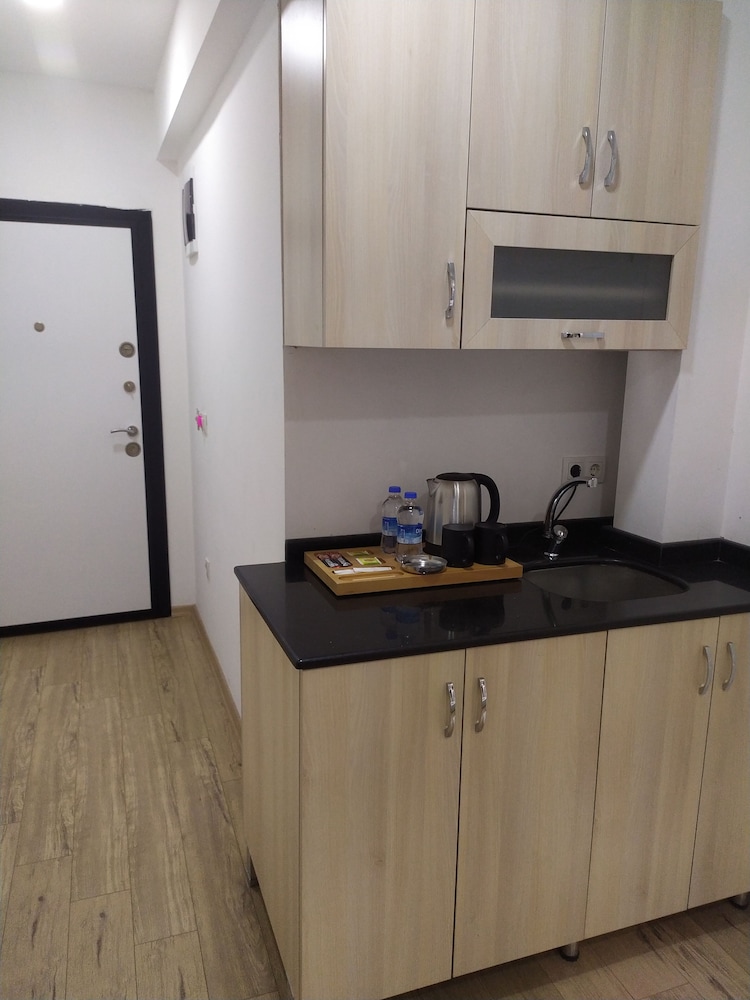 Mango Suites
