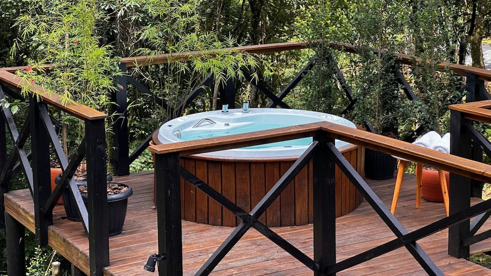 Euro Eco Lodges - Cabanas Românticas