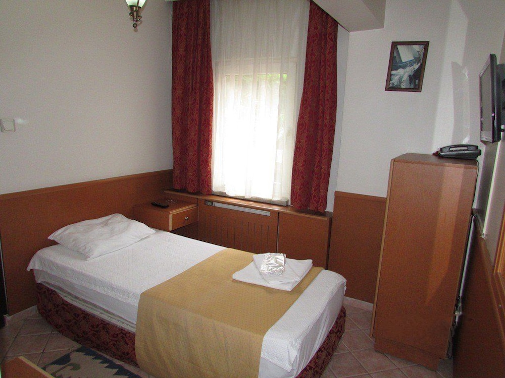 Kadikoy Otel