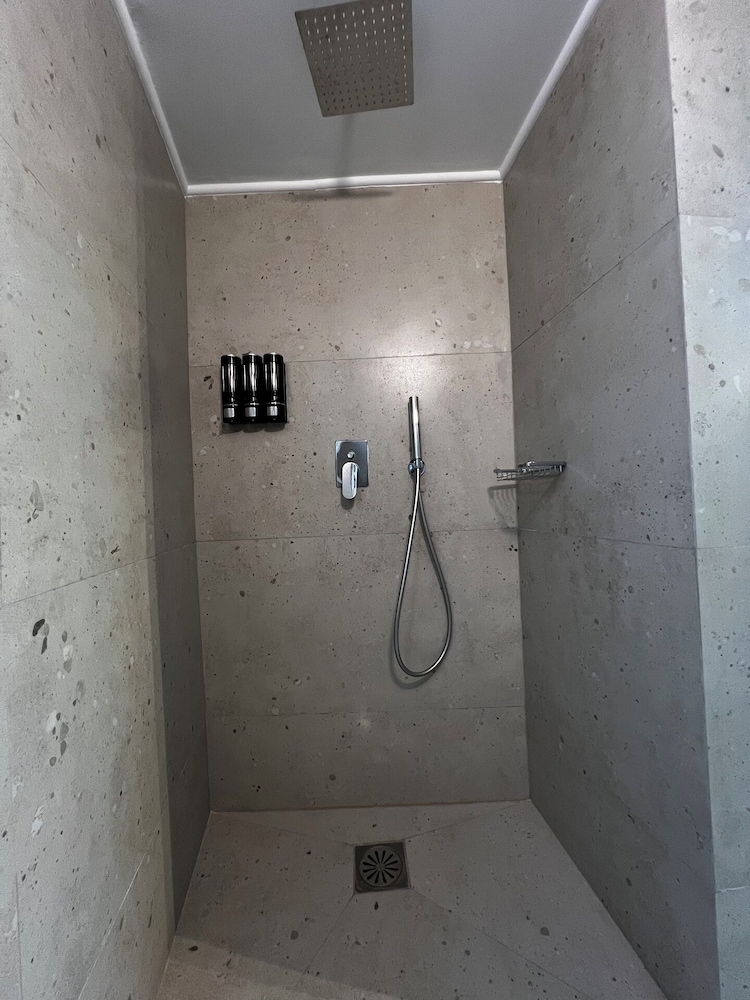 Plaka Luxury Apartment