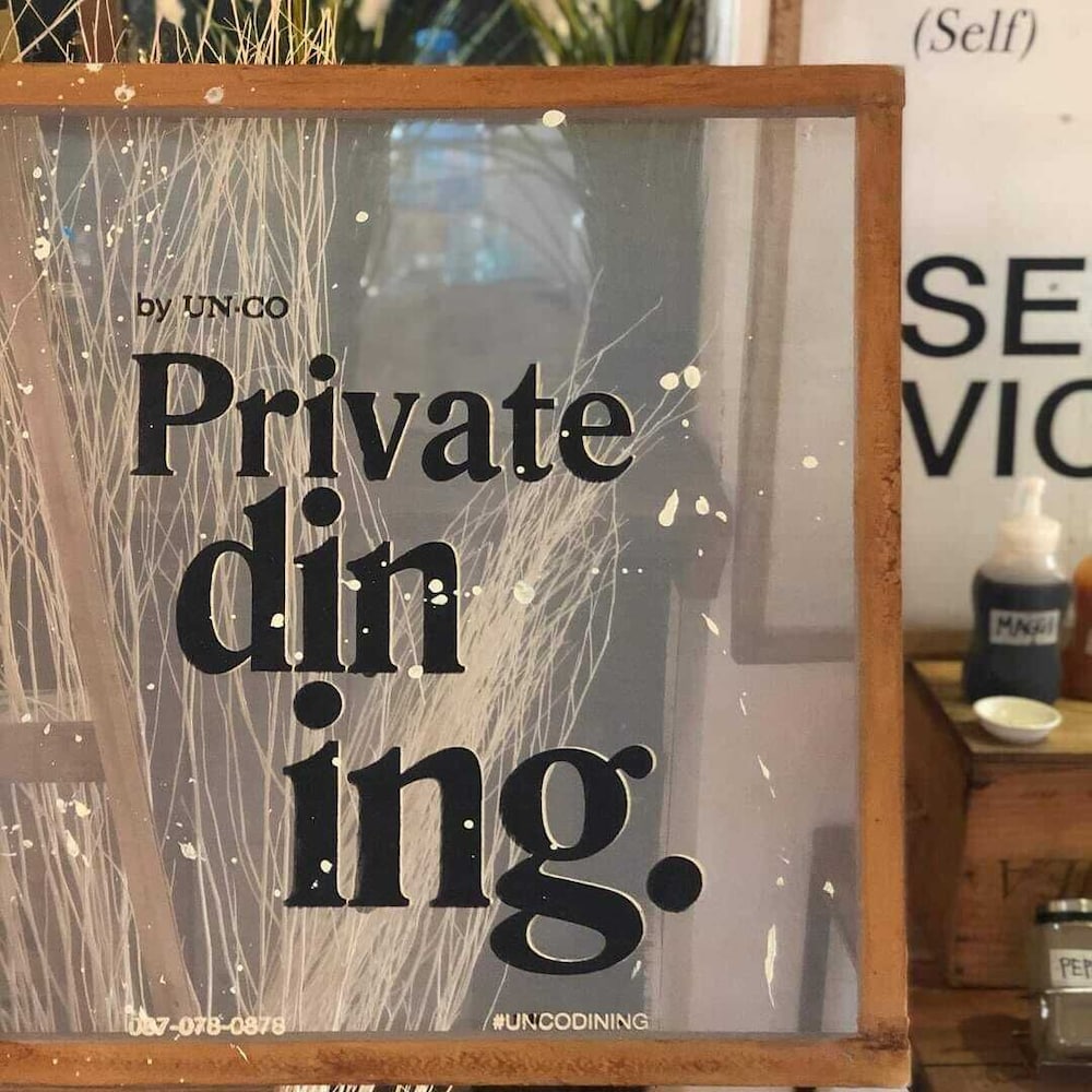 Hand Hotel