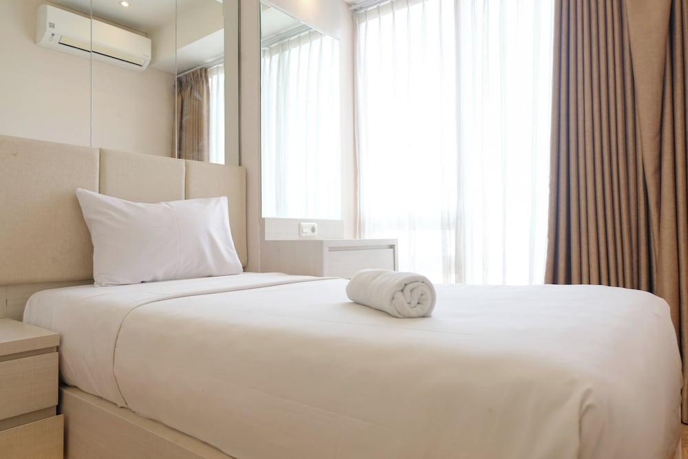 Modern Signature 2Br At Apartment Landmark Residence Bandung
