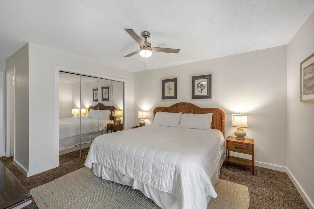 Edgewater West 65