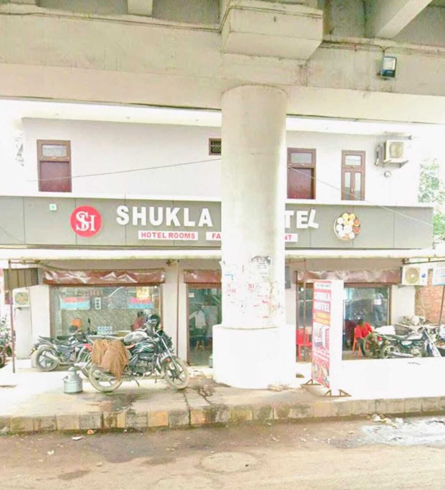 SHUKLA HOTEL