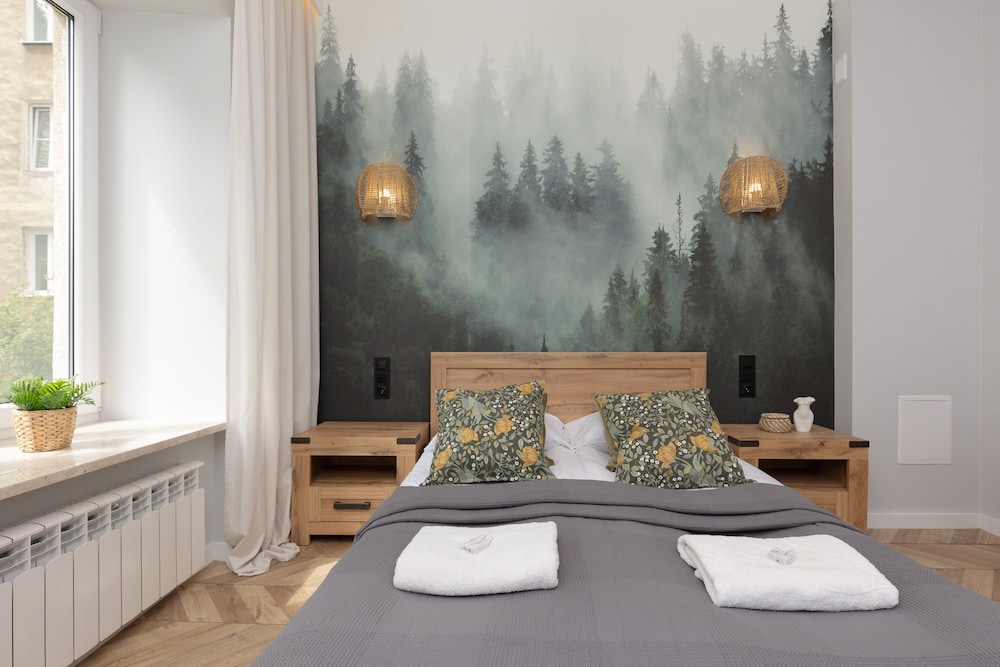 Atmospheric Apartment Walicow by Renters view 4