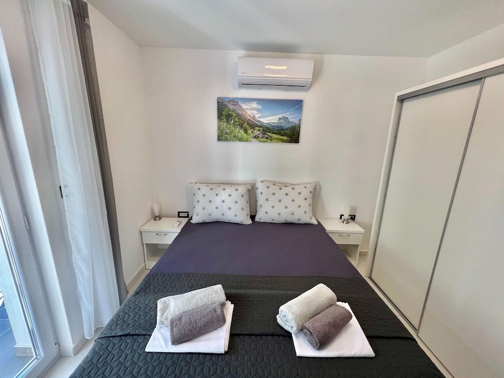 Apartment in Croatia Near Adriatic Coast view 4