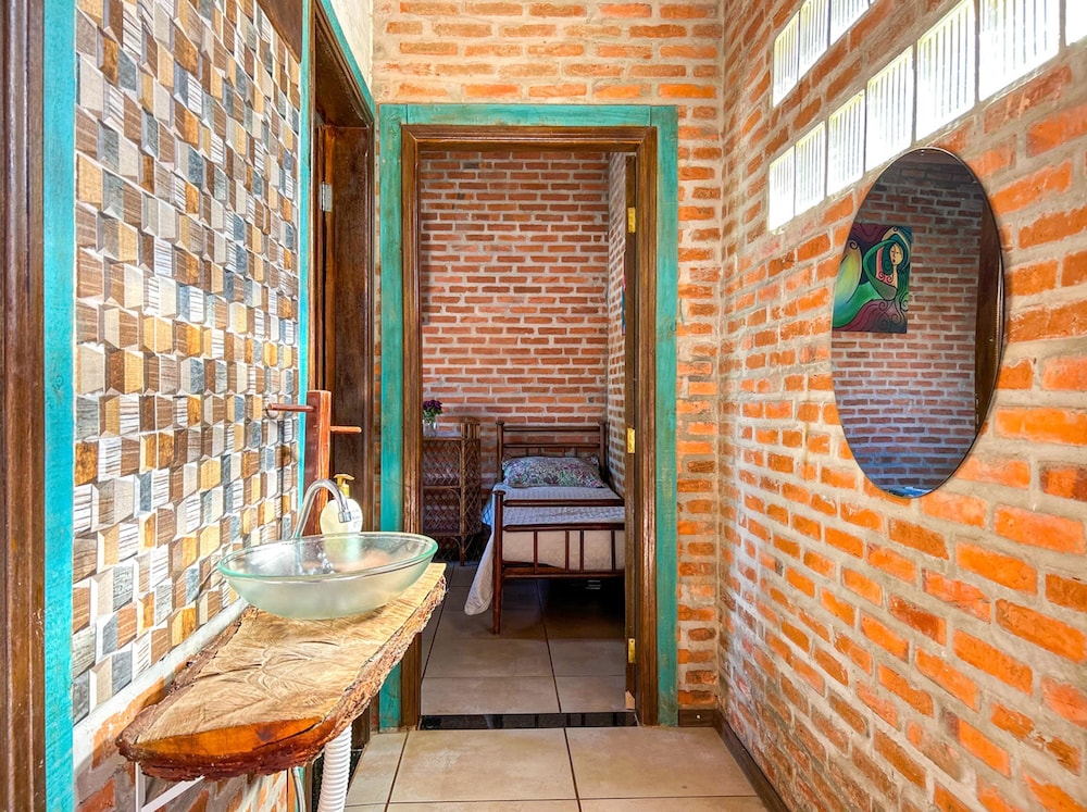 Ch Cara com Piscina e Churrasq em Botucatu SP