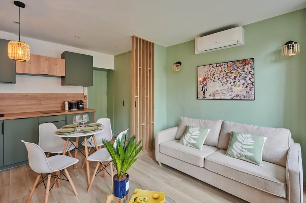 Studio Center of Paris in Montorgueil