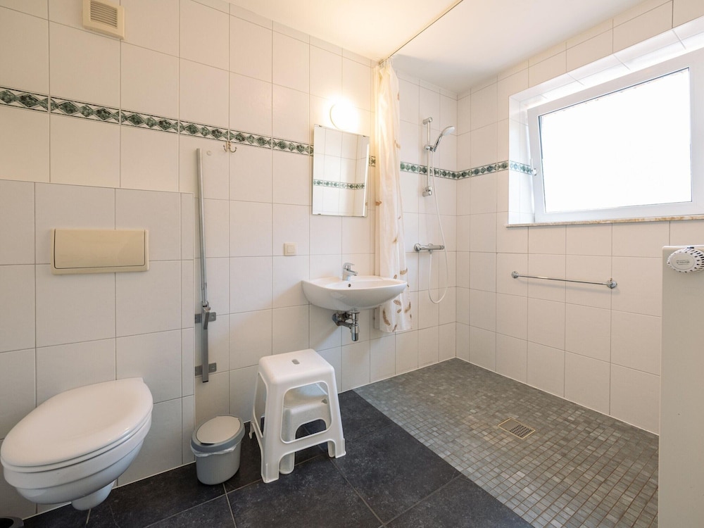 Moderscheid Cottage With Spa