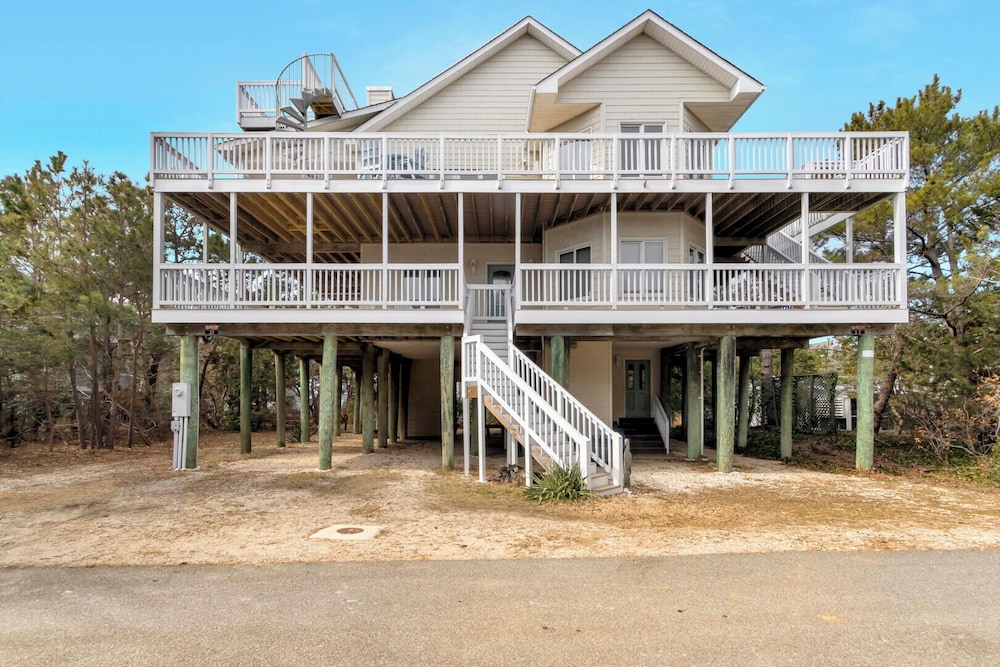 Pepper Avenue 23