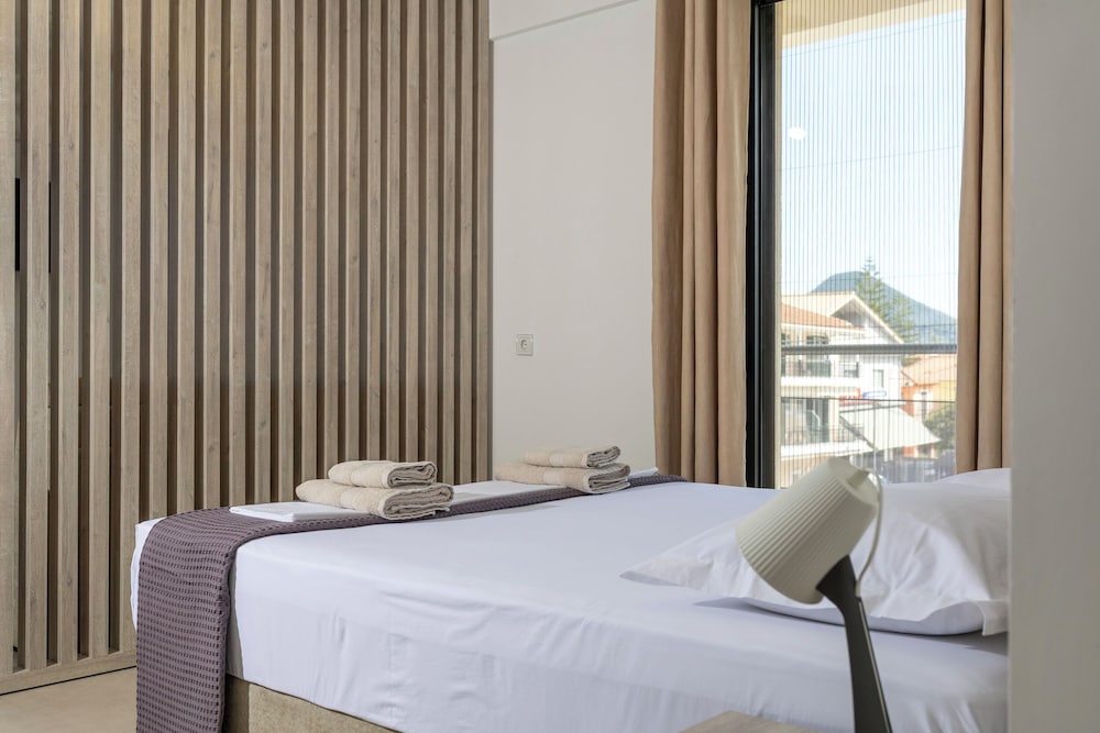NS Apartments Nydri