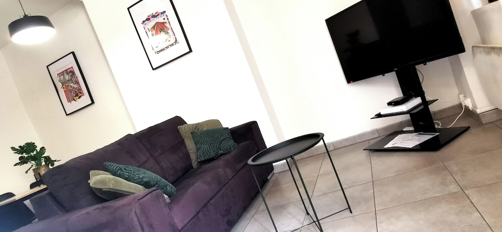 Appartement Nuit tendance à Mâcon view 5