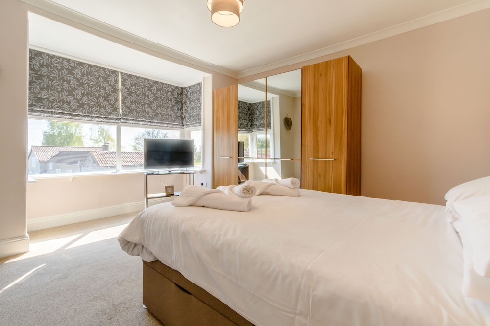 1 Roxby Terrace