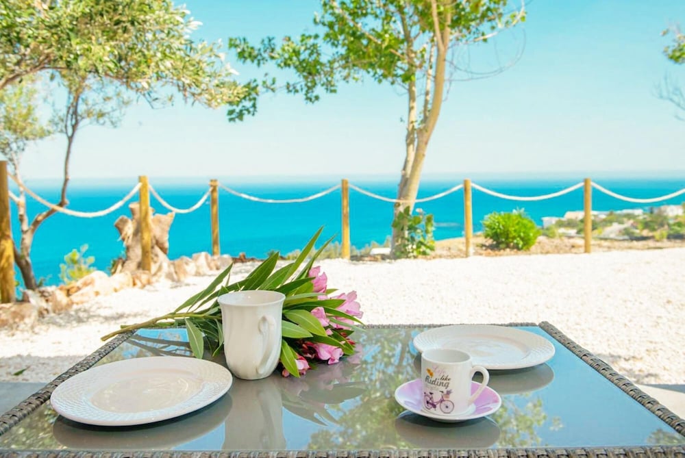 Villa Paradiso Sunset Private Pool Walk to Beach Sea Views A C Wifi - 3072