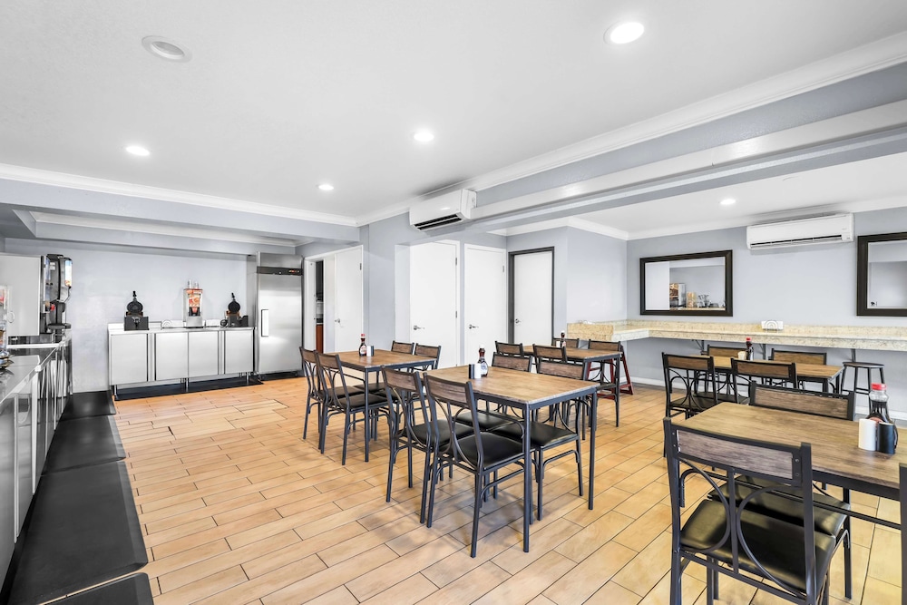 SureStay Plus by Best Western Twentynine Palms Joshua Tree - Property Image 19