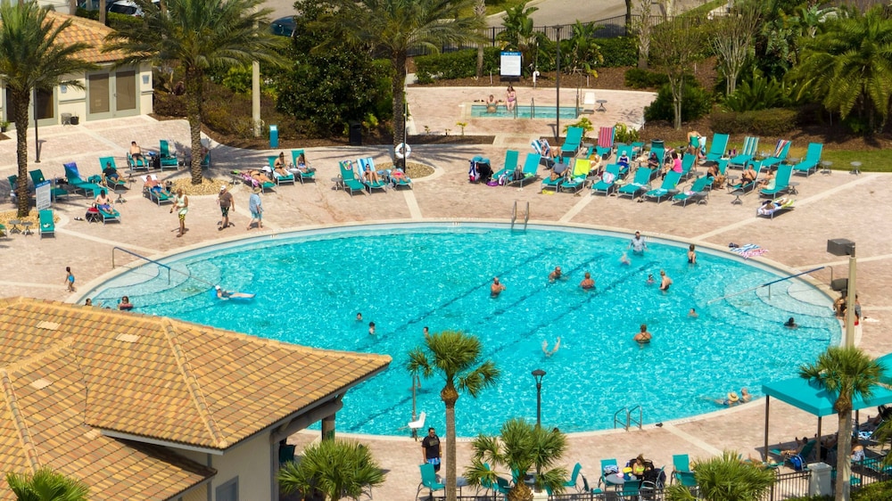 Free Pool Heat if you Stay in the Month of November