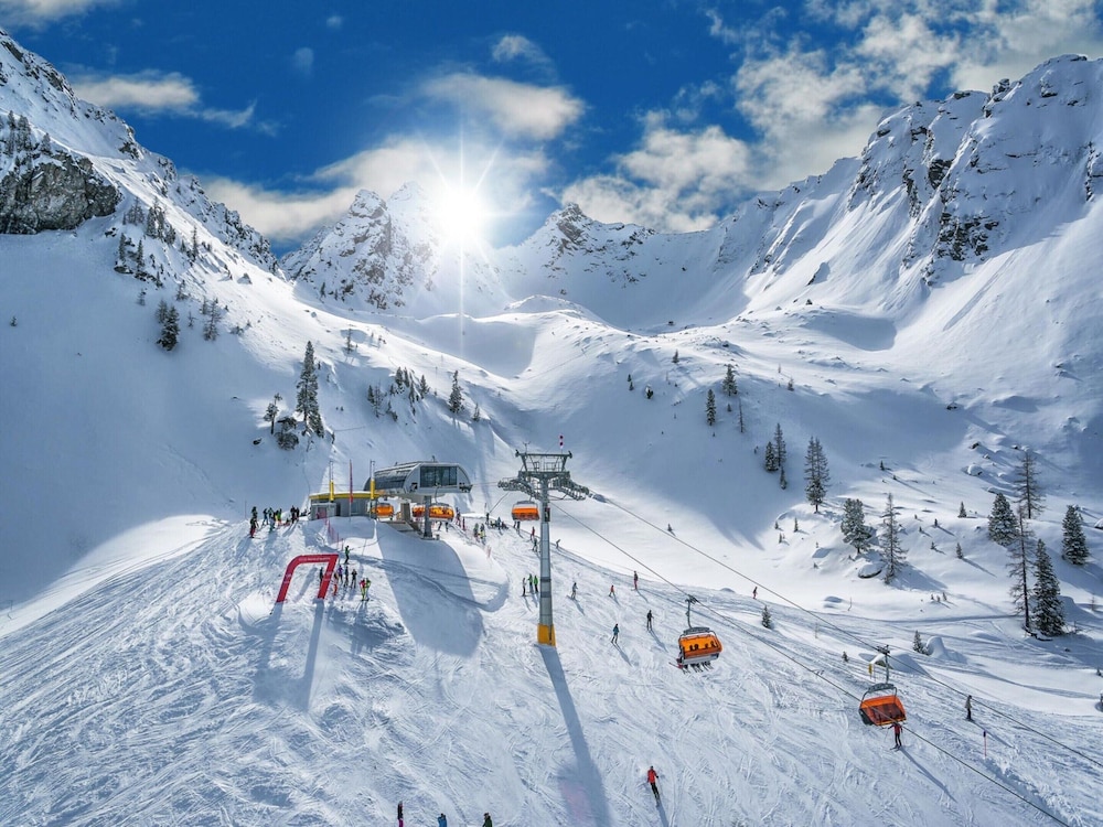 Welcoming Chalet With Wellness