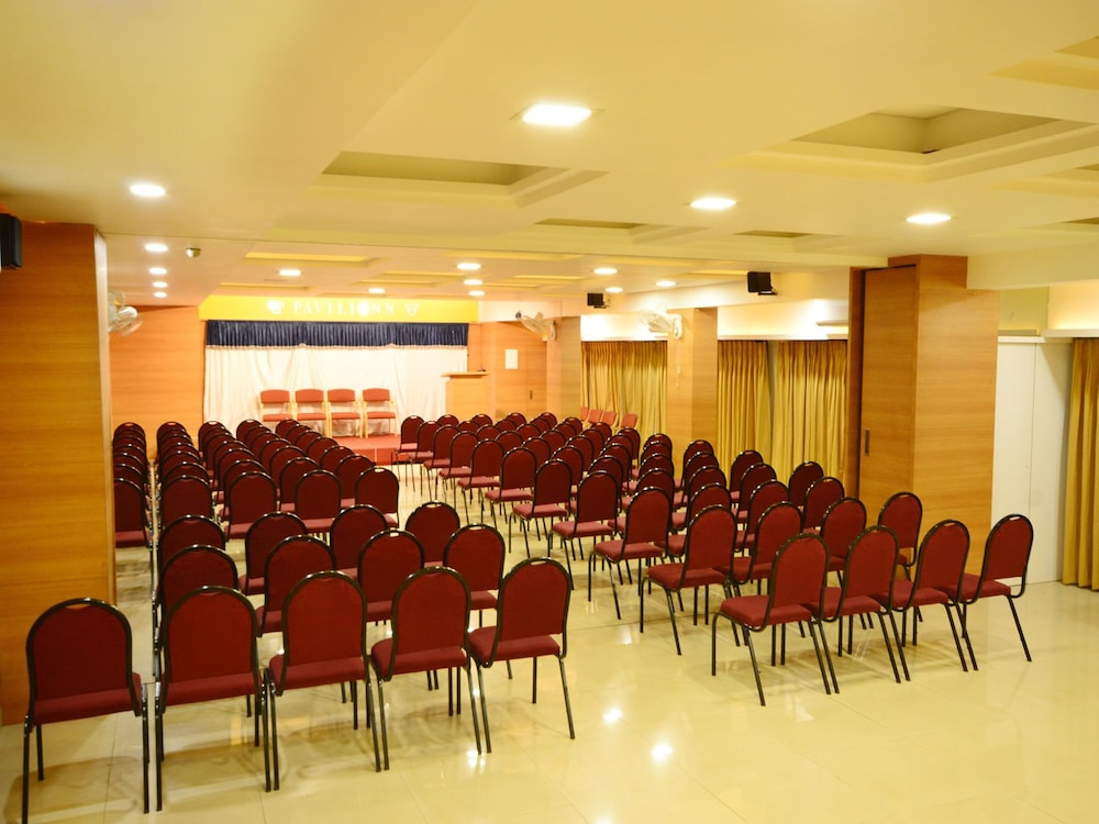 meeting & event spaces