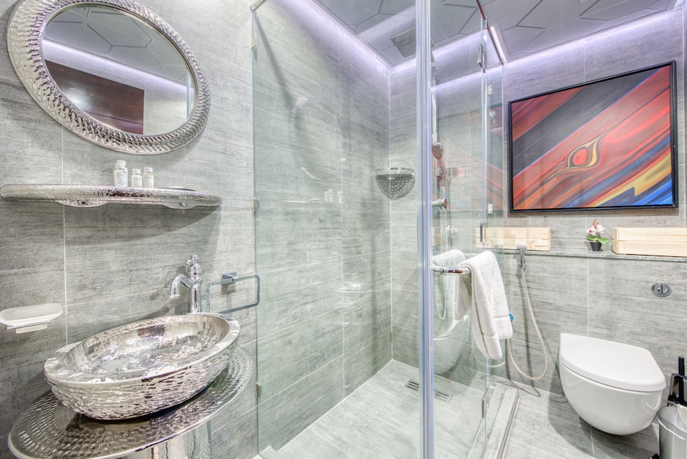 Tiara Residences - Mint Stay