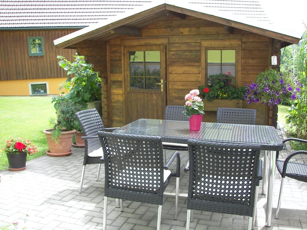 Cozy Apartment near Forest in Lichtenhain view 5