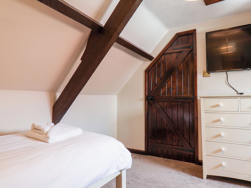 Midships Cottage