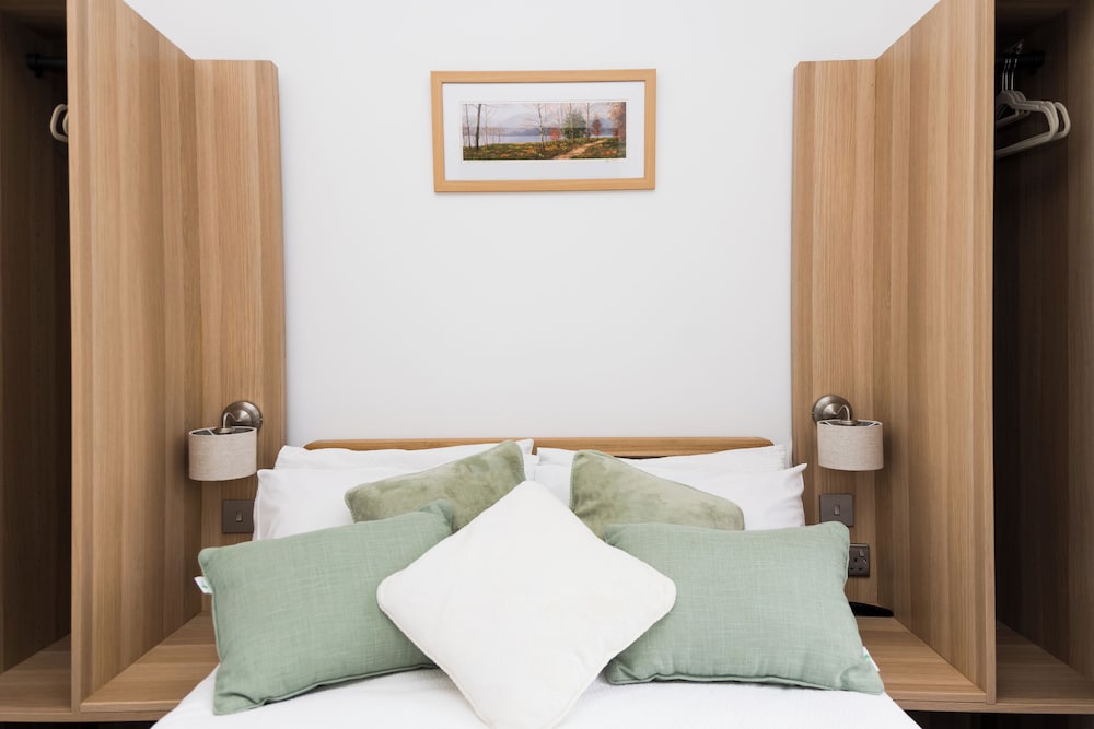 Denecrest Guest House