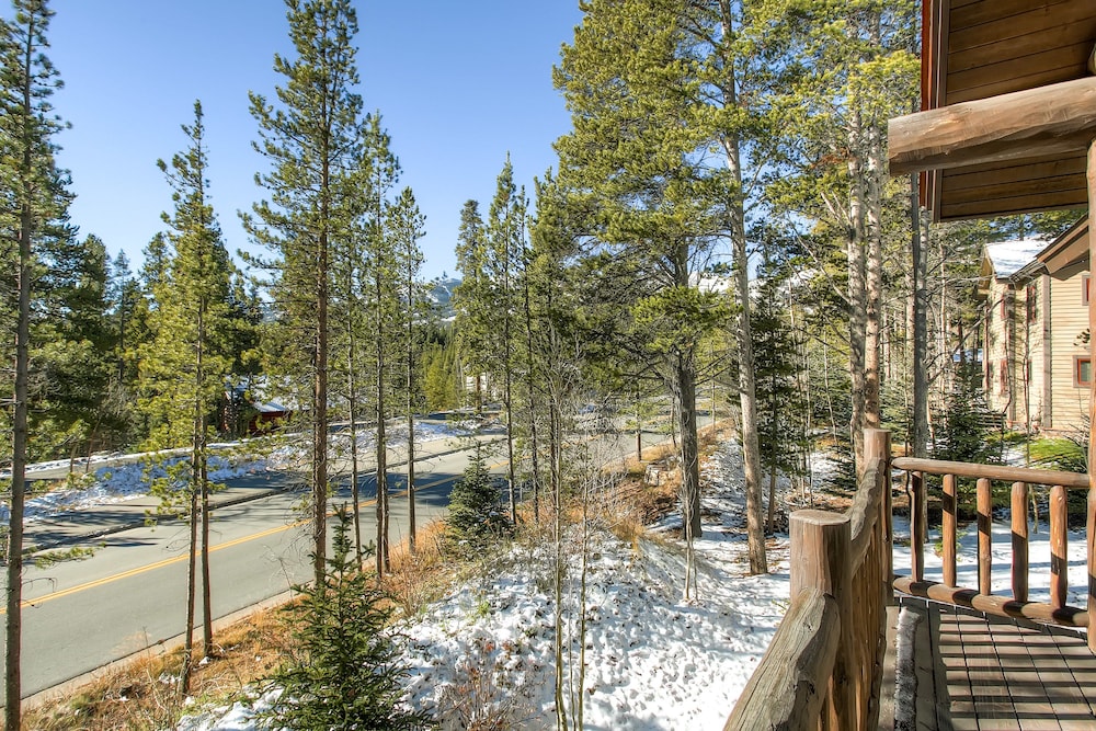 Christie Heights Retreat