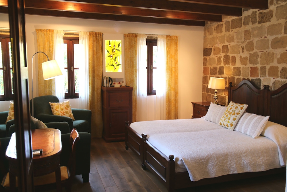 hotel ellique