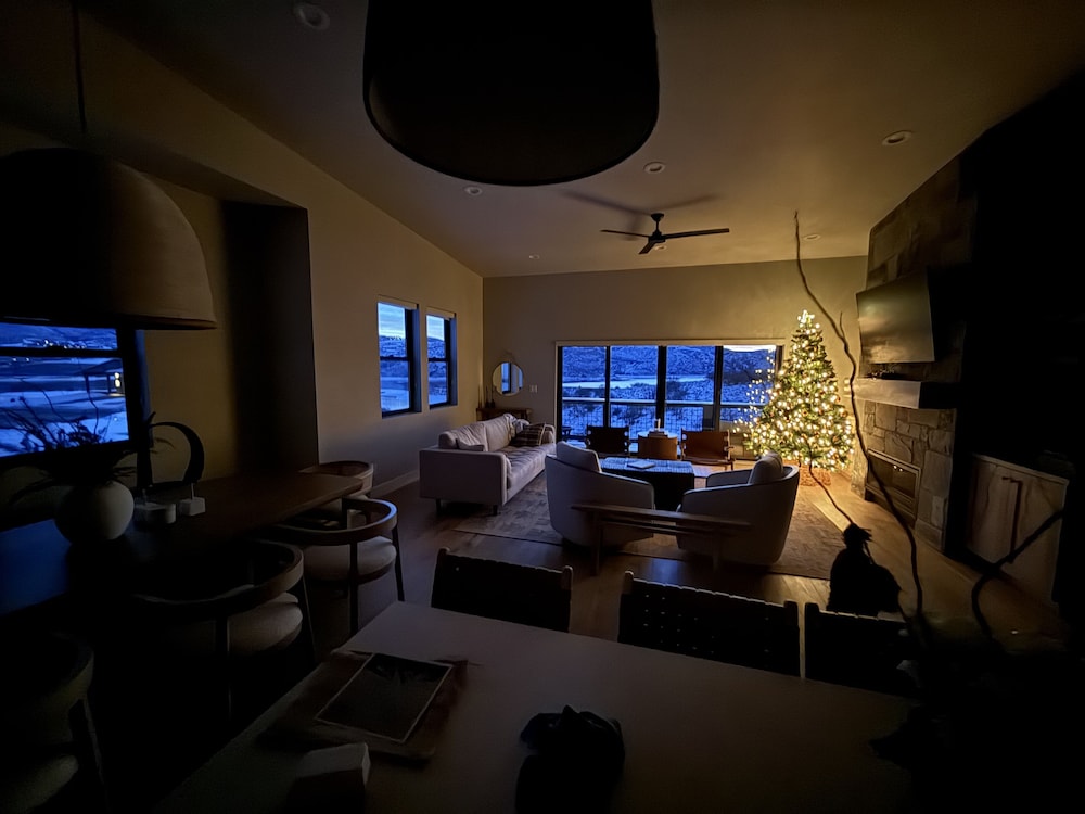 Deer Valley East Perfection On Vissen! 933 4 Bedroom Townhouse