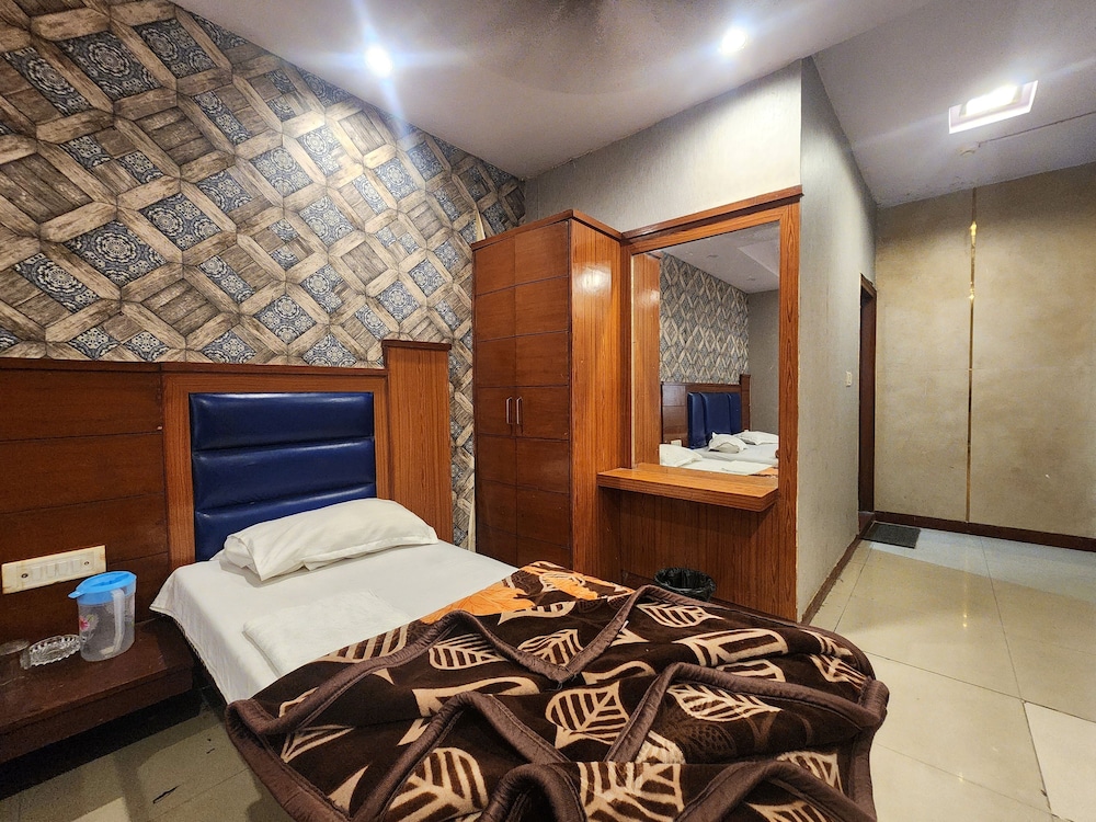 Hotel Step Inn Gold