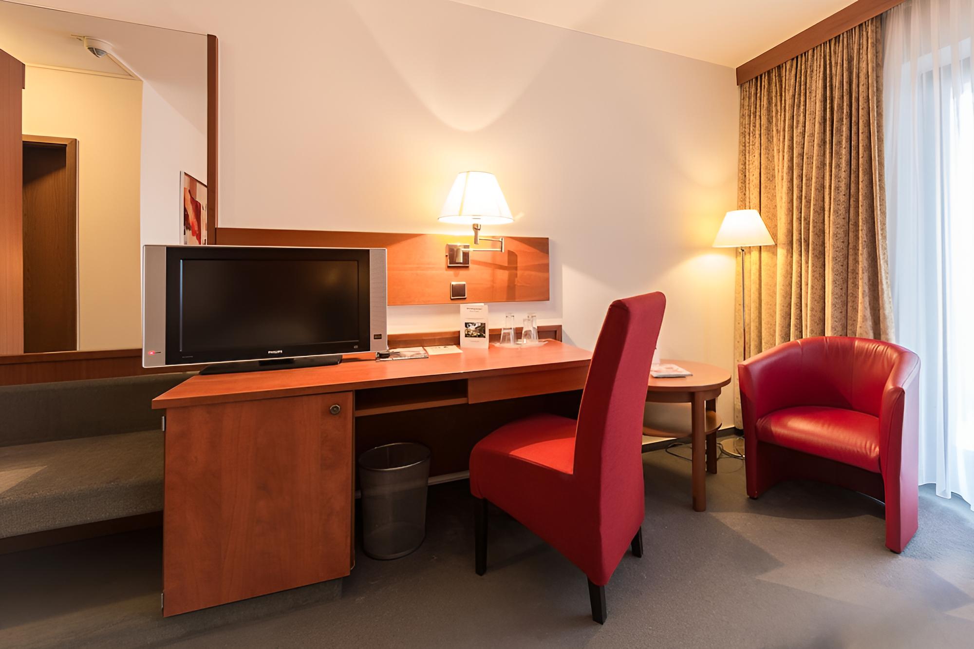 Parkhotel Frankfurt-Rödermark view 4