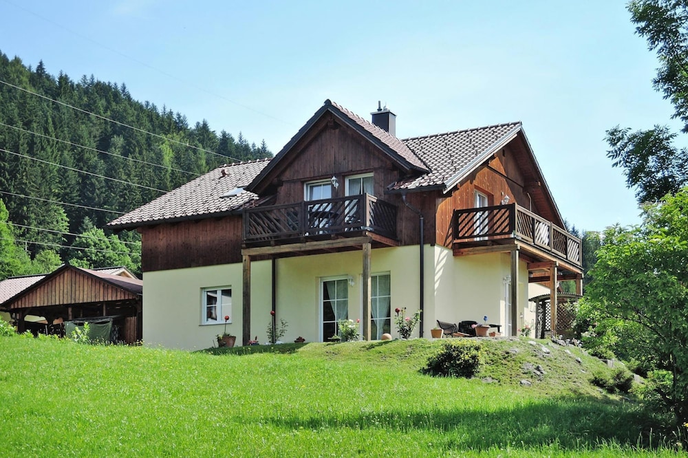 Chalet in Radstadt Near Ski Slopes & Spa