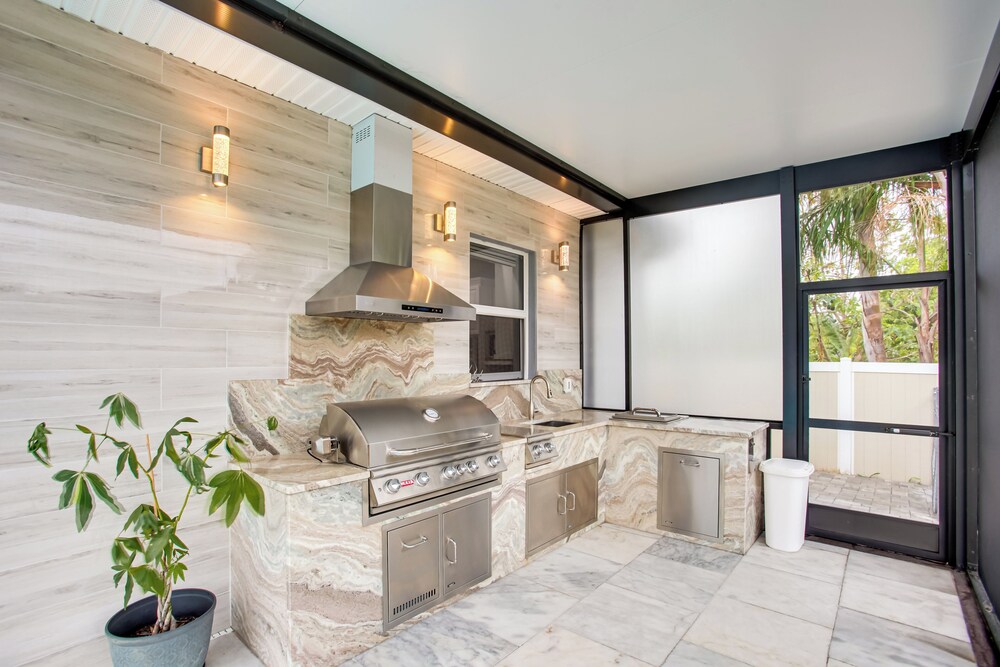 Outdoor Oasis: Family-friendly Cape Coral Home