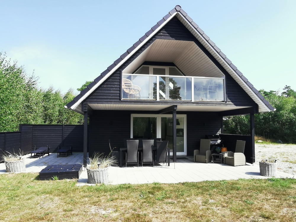 6 Person Holiday Home in Østerby Læsø