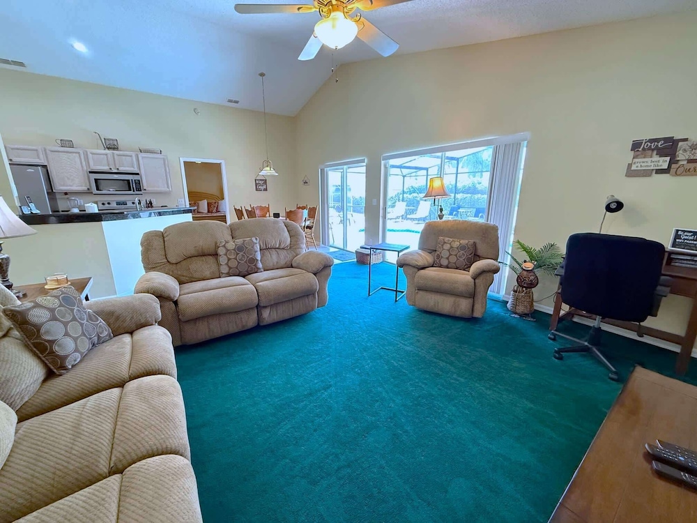 3-bedroom Southern Dunes Pool Home Villa