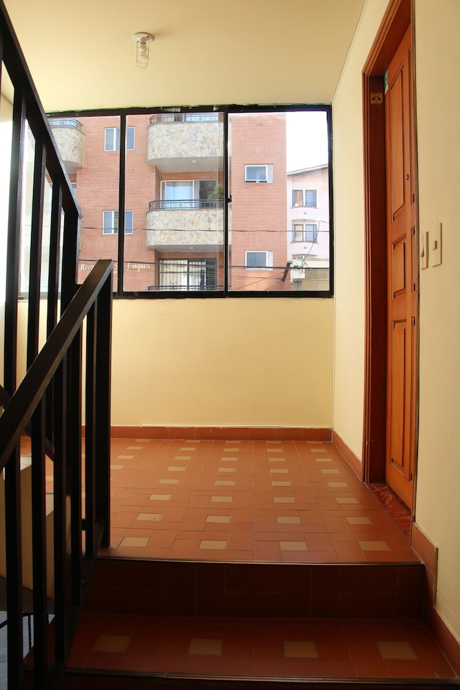 Hostel Jaz - Apartahotel view 4