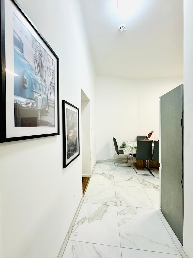 Affordable 5BR Apartment Atzgersdorf