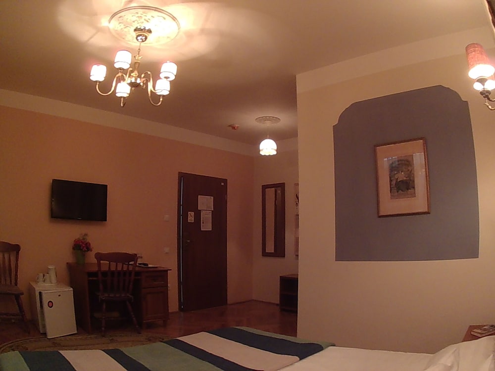Photo 51