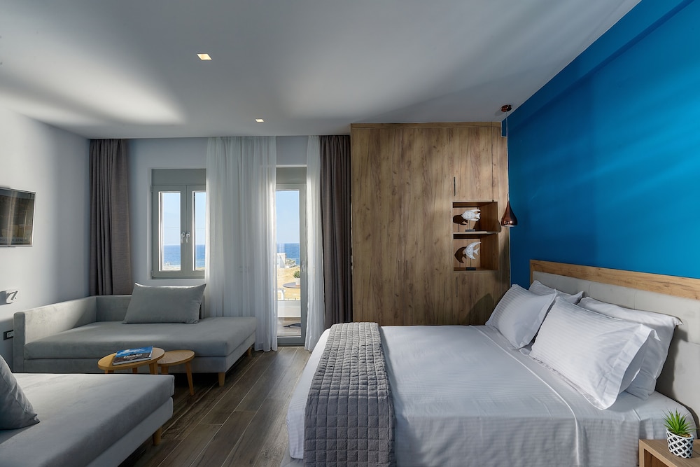 Theasea Stylish Residences view 4