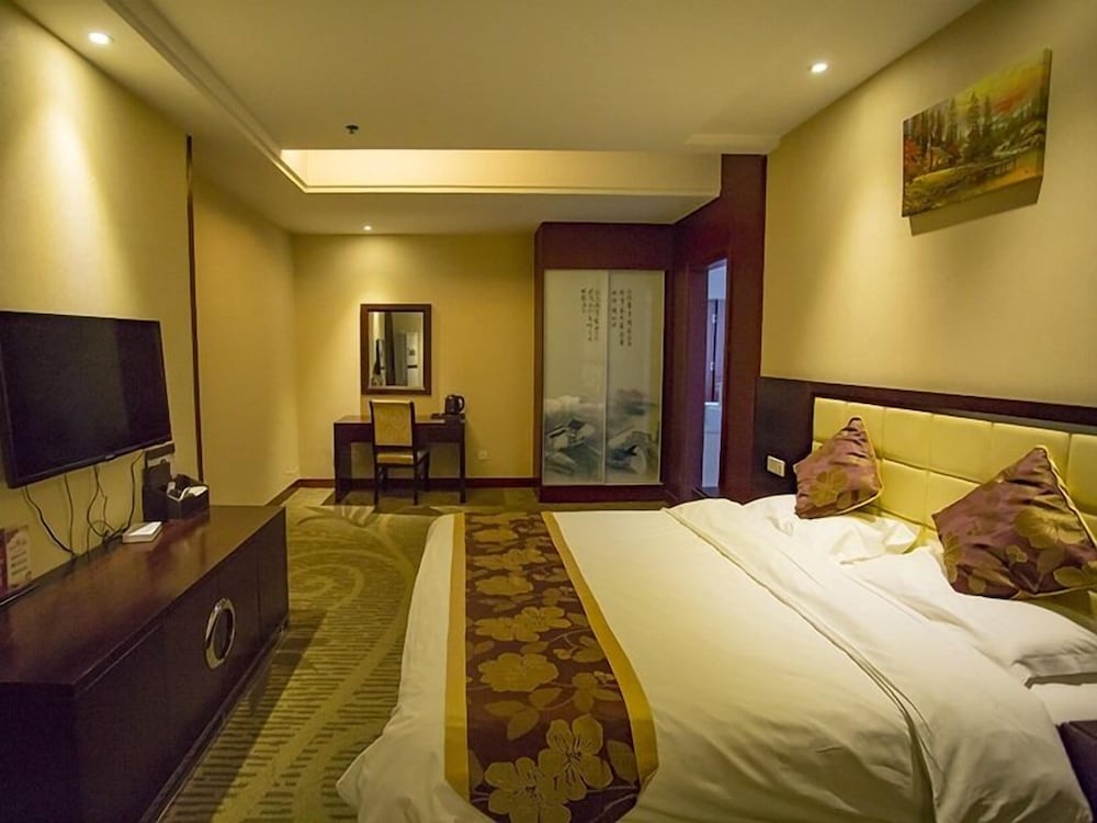 GreenTree Alliance Chuzhou Laian County Development District Jingyi Road Hotel.