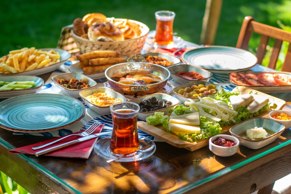 Flores Hotel Alaçatı - Image 35