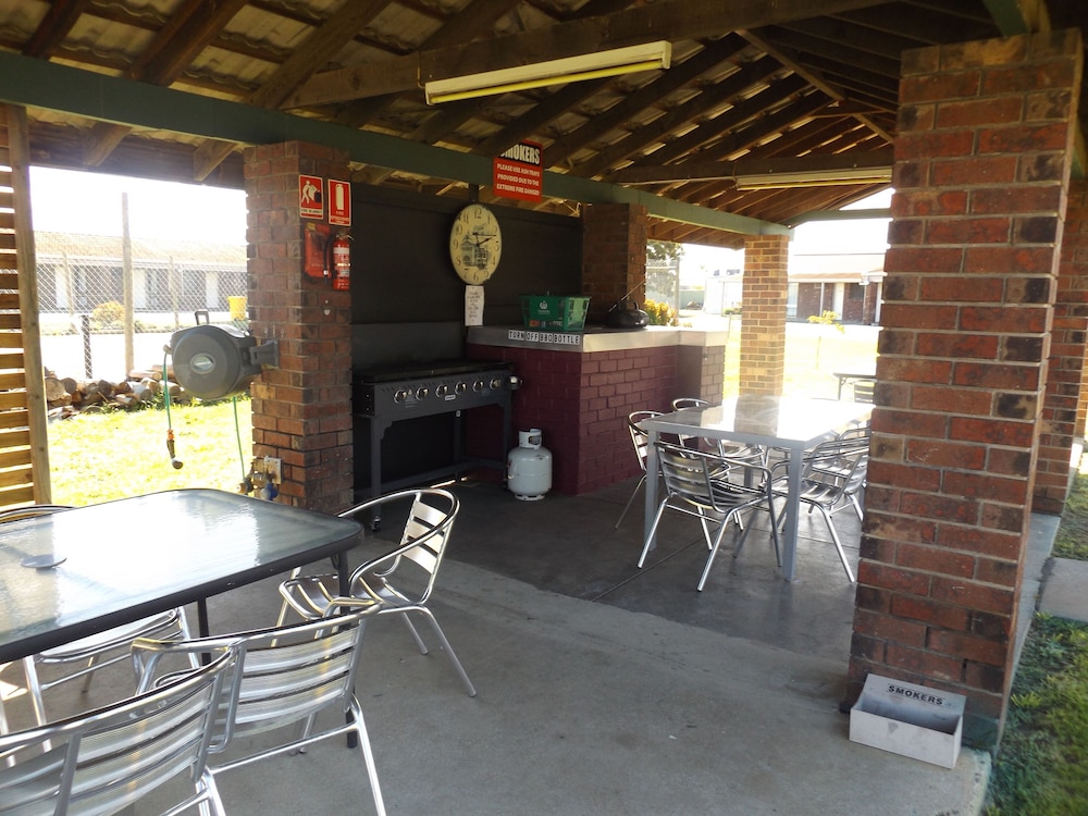 Rivergum Motel
