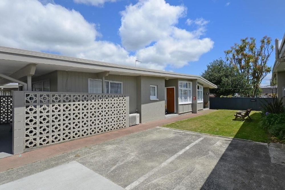 Trentham Motel view 4
