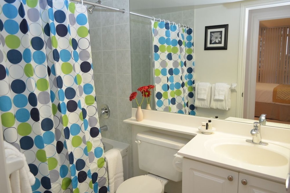 Bombay Suites Mississauga